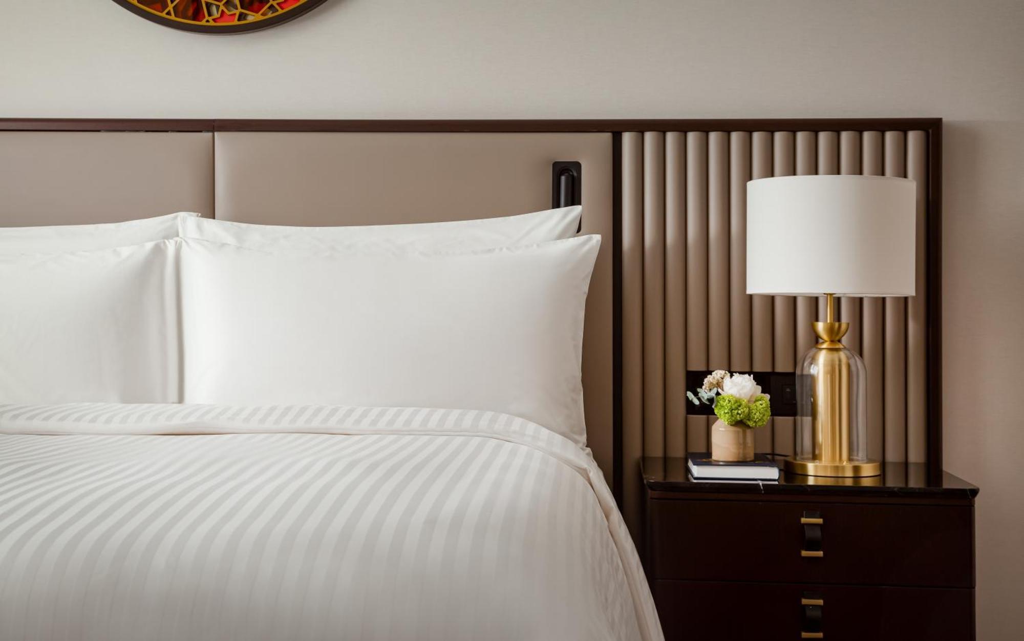 Отель Intercontinental Tashkent By Ihg Экстерьер фото
